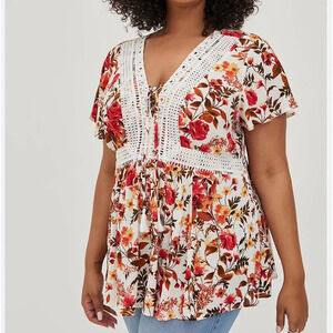 torrid Babydoll Crinkle Gauze Crochet Inset Lace-up Top White Floral 3X Women’s